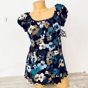 NWT Gorgeous Two Beautiful M Maternity black blue ivory green floral printed top